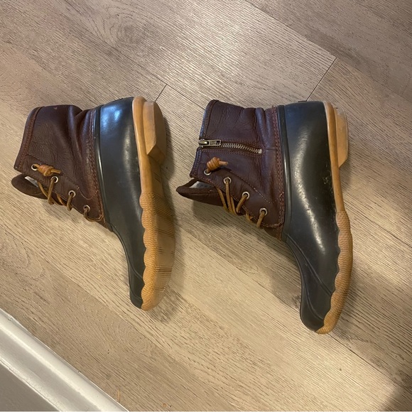 Sperry Brown Saltwater Duck Boots Winter 9 - Picture 6 of 13